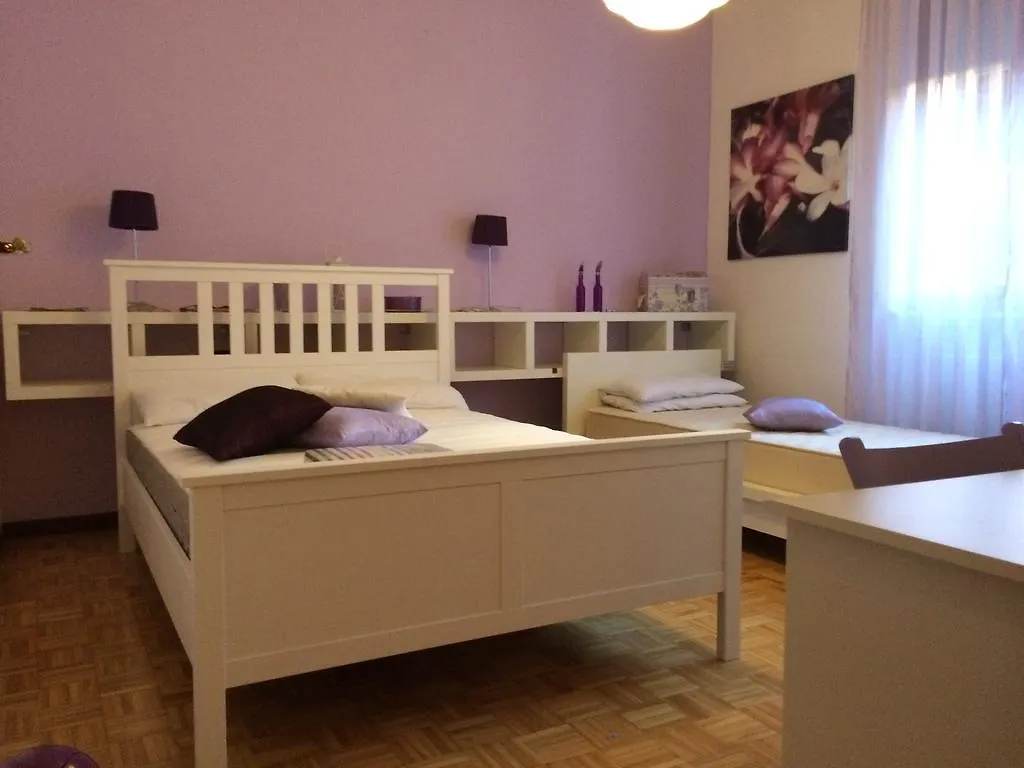 Hotel La Rosa Scarlatta Broseta à Bergame 2*,  Italie