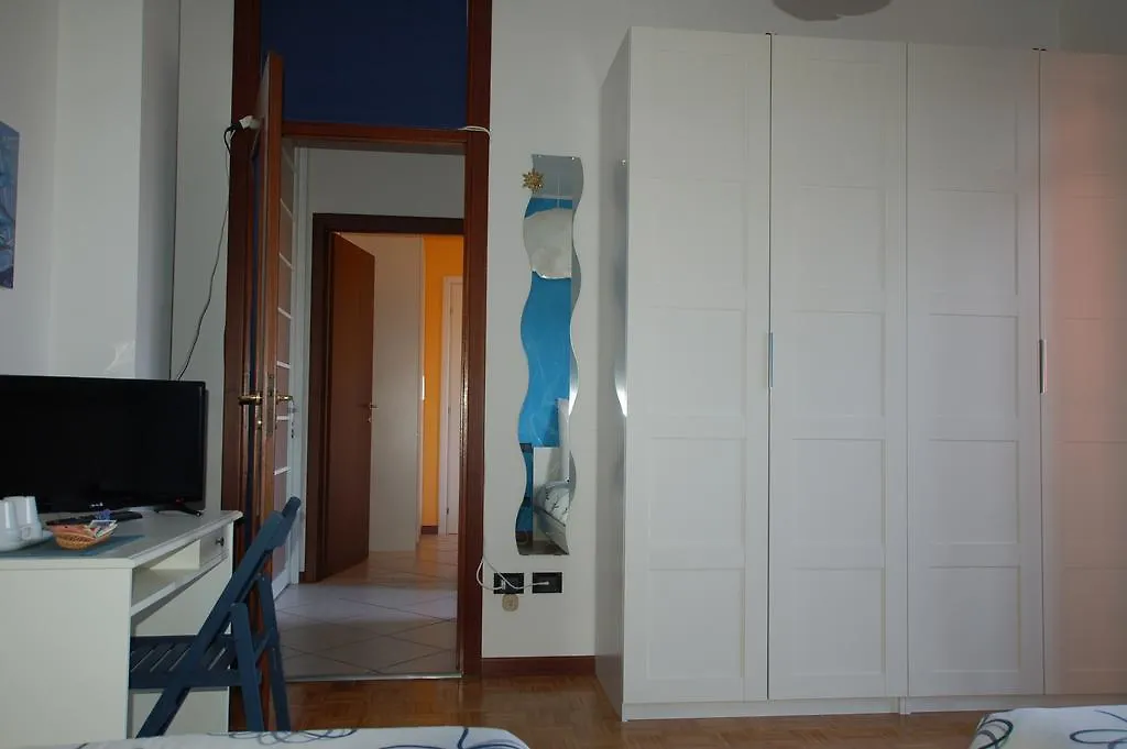 Affittacamere Hotel La Rosa Scarlatta Broseta Bergamo